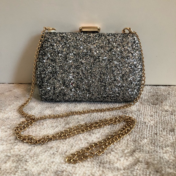 Clutch - Picture 1 of 3